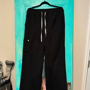 FIGS SCRUB BLACK Wide Leg Pants